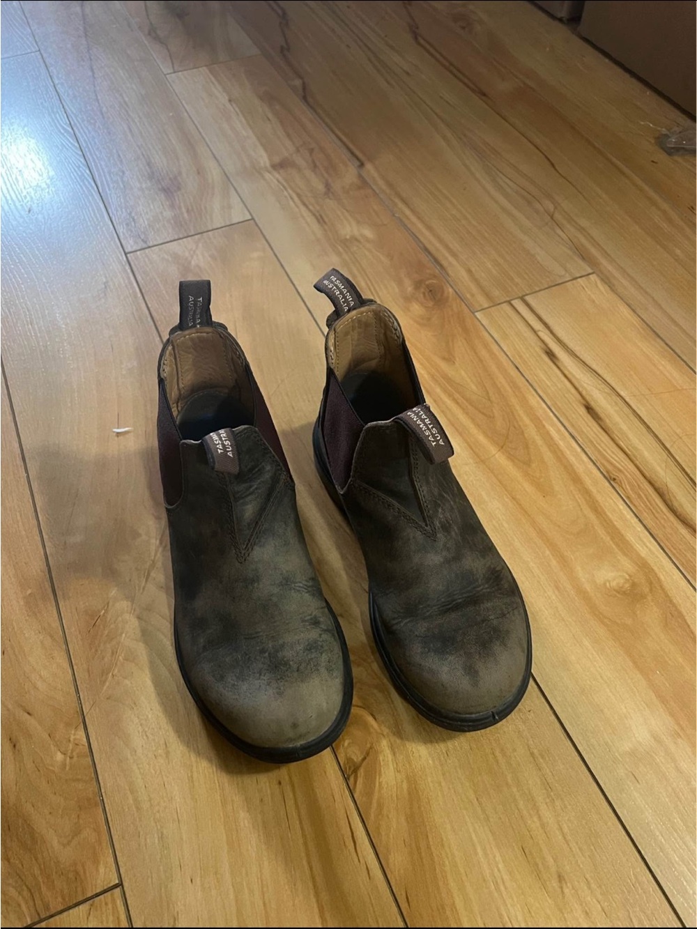 Blundstone Rustic Brown Size 2 Youth